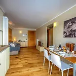 Maison Chercrouit - Dove La Pista Inizia Da Casa Курмайор