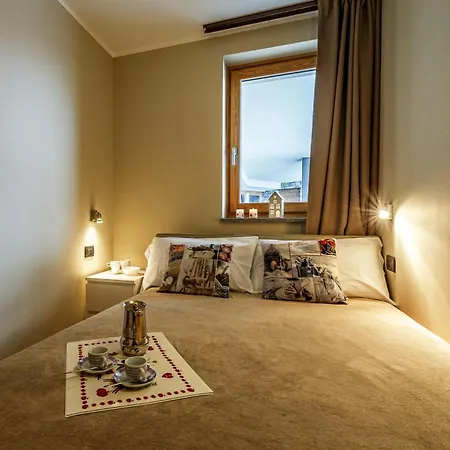 Maison Chercrouit - Dove La Pista Inizia Da Casa Курмайор