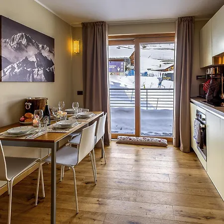 Maison Chercrouit - Dove La Pista Inizia Da Casa Курмайор